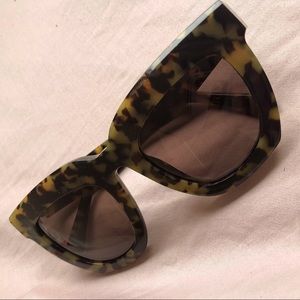 Valley Ludlow Yellow Tort Sun Glasses